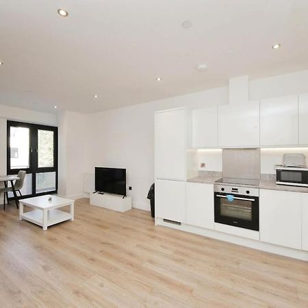 Modern Comfort 1 Bed Apartment Broadoaks, Sulihull Σόλιχαλ Εξωτερικό φωτογραφία